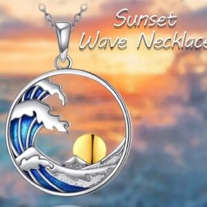 SUNSET Sunrise WAVE Necklace silver tone with sun in the waves pendant NWT